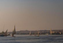 العدوان على غزة يدكّ الاقتصاد المصري… أبرز المؤشرات السلبية العدوان على غزة يدكّ الاقتصاد المصري... أبرز المؤشرات السلبية