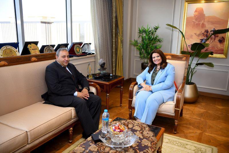 وزيرة الهجرة وأمين عام اللجنة التنسيقية لتنفيذ اتفاقية المشاركة المصرية الأوروبية يبحثان سبل التعاون وزيرة الهجرة وأمين عام اللجنة التنسيقية لتنفيذ اتفاقية المشاركة المصرية الأوروبية يبحثان سبل التعاون