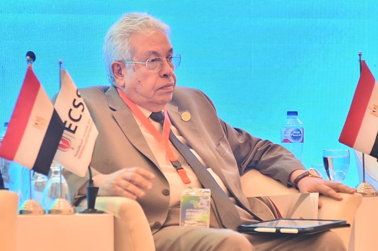 عبدالمنعم سعيد: مصر دخلت مرحلة جديدة في سياستها الخارجية وحماية أمنها القومي بعد 2011 عبدالمنعم سعيد: مصر دخلت مرحلة جديدة في سياستها الخارجية وحماية أمنها القومي بعد 2011