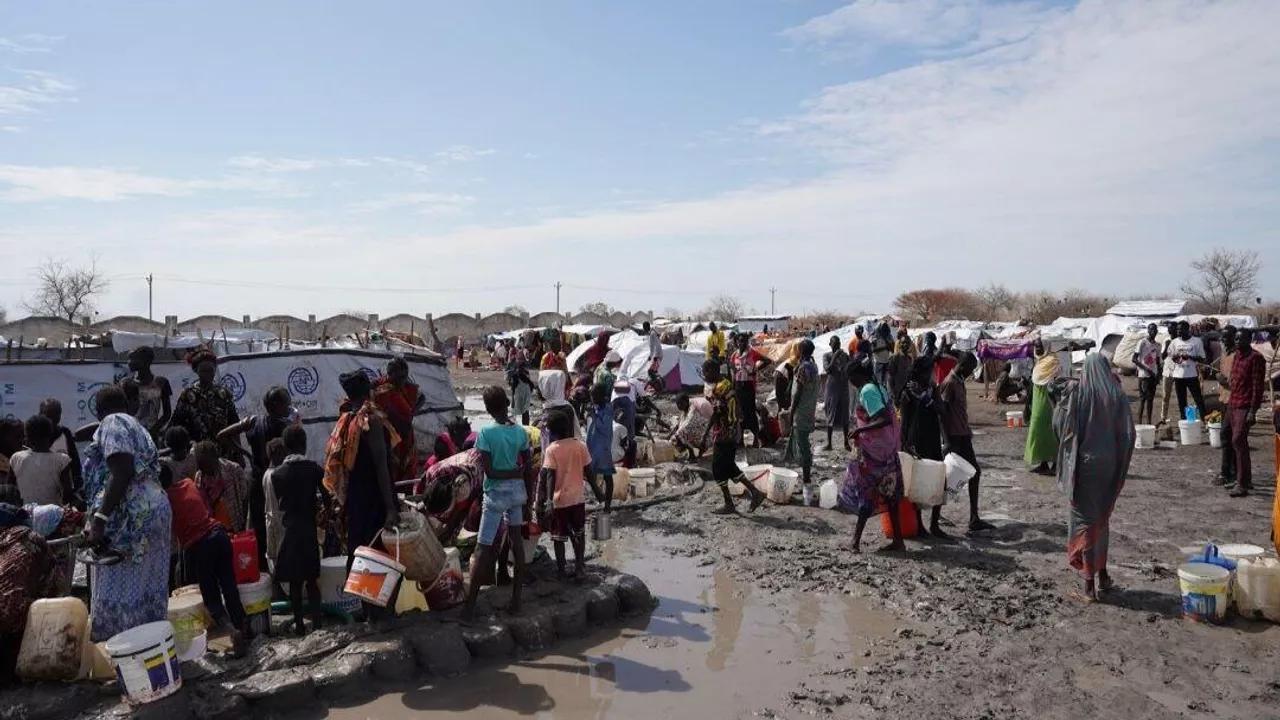 قبل أيام من مؤتمر القوى السياسية في القاهرة.. السودان على مفترق الطرق؟ قبل أيام من مؤتمر القوى السياسية في القاهرة.. السودان على مفترق الطرق؟