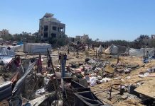 الخارجية المصرية: قصف “المواصي” يضيف “تعقيدات خطيرة” على مفاوضات الهدنة الخارجية المصرية: قصف "المواصي" يضيف "تعقيدات خطيرة" على مفاوضات الهدنة