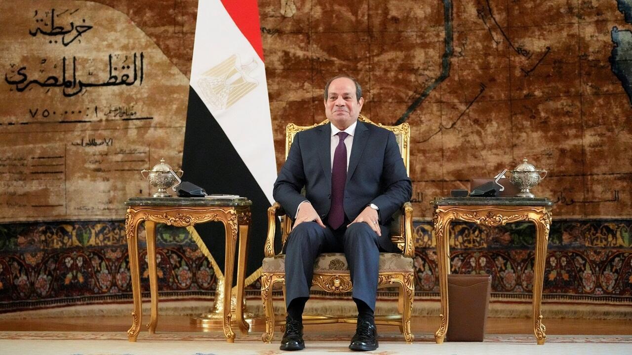 السلطات توقف فني شاشات، عرض صورا وتعليقات مُسيئة للسيسي السلطات توقف فني شاشات، عرض صورا وتعليقات مُسيئة للسيسي