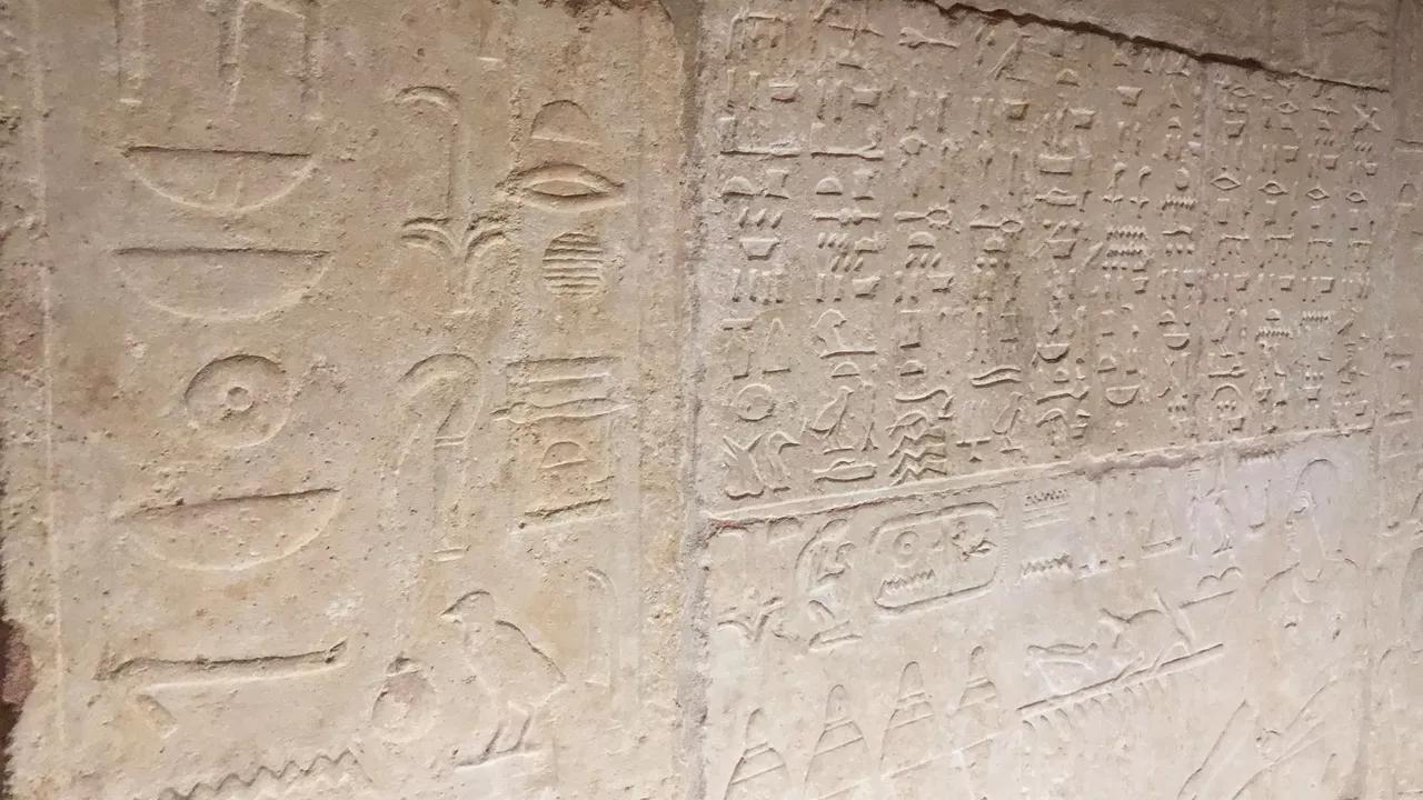 كشف أثري جديد في مصر.. أكثر من 60 مقبرة تتضمن كشف أثري جديد في مصر.. أكثر من 60 مقبرة تتضمن