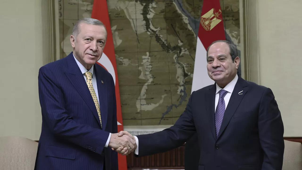 إعلام تركي: الرئيس المصري يزور أنقرة في 4 سبتمبر المقبل إعلام تركي: الرئيس المصري يزور أنقرة في 4 سبتمبر المقبل