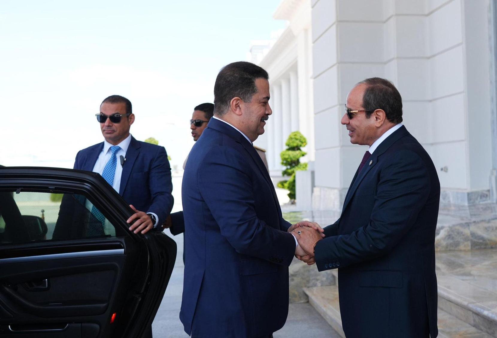 رئيس الوزراء العراقي يصل إلى العلمين ويلتقي الرئيس المصري رئيس الوزراء العراقي يصل إلى العلمين ويلتقي الرئيس المصري