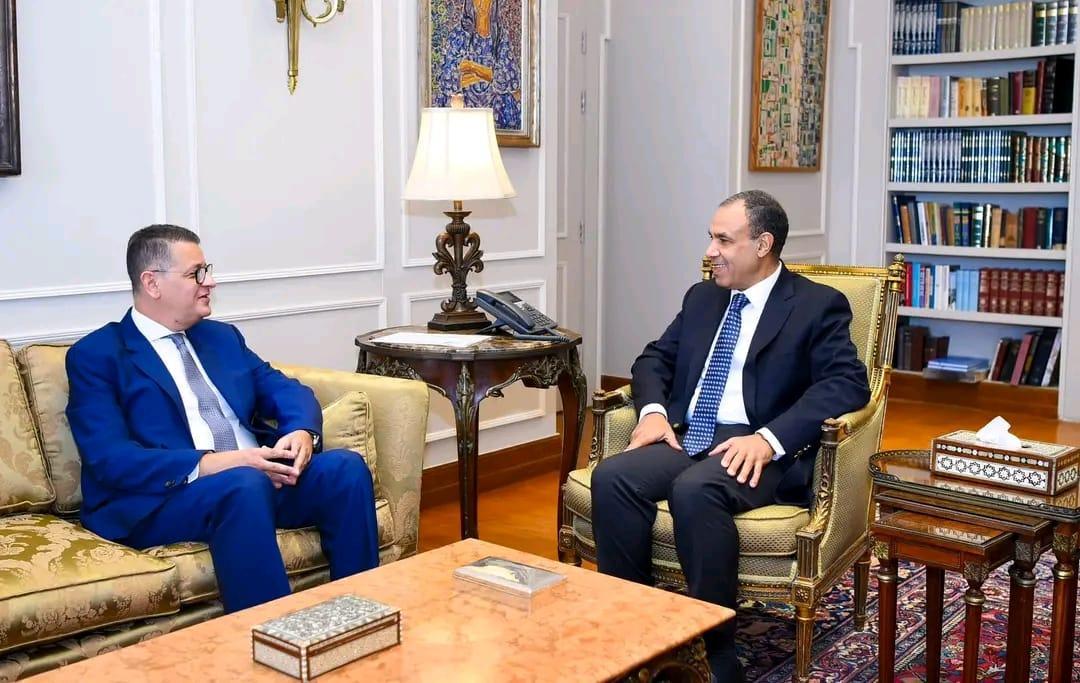 وزير الخارجية يشيد بدور البرلمان ولجنة حقوق الإنسان في صياغة وتطوير التشريعات الوطنية وزير الخارجية يشيد بدور البرلمان ولجنة حقوق الإنسان في صياغة وتطوير التشريعات الوطنية