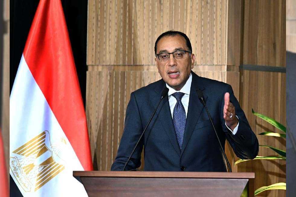 مدبولي يطالب الوزراء بالرد على ما يثار فى وسائل التواصل الاجتماعي مدبولي يطالب الوزراء بالرد على ما يثار فى وسائل التواصل الاجتماعي