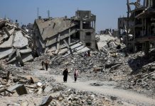 مصدر مصري: بدء اجتماع بين حماس وفتح لبحث إنشاء لجنة لإدارة غزة مصدر مصري: بدء اجتماع بين حماس وفتح لبحث إنشاء لجنة لإدارة غزة