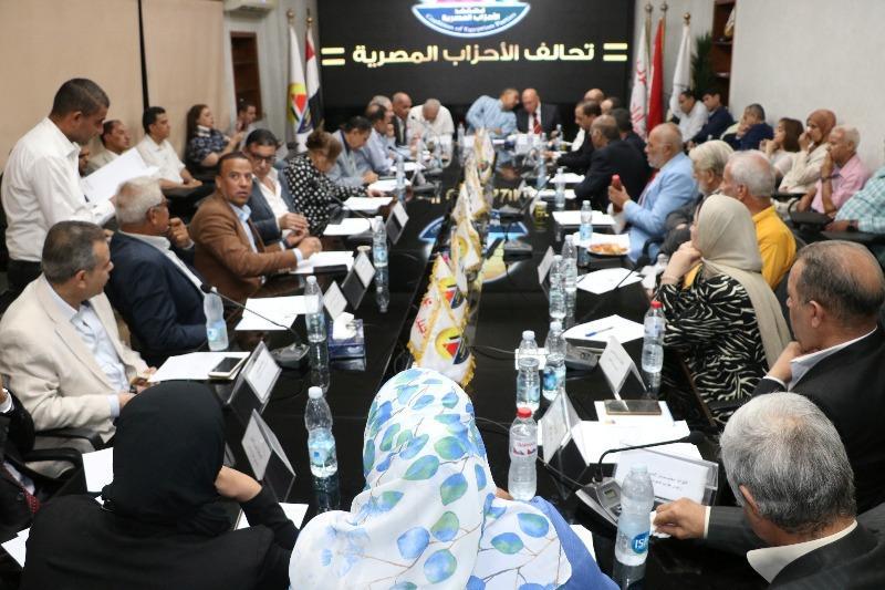 تحالف الأحزاب: المشاركة المصرية في القمة العربية الإسلامية تأتي استكمالا للدور التاريخي لدعم فلسطين تحالف الأحزاب: المشاركة المصرية في القمة العربية الإسلامية تأتي استكمالا للدور التاريخي لدعم فلسطين