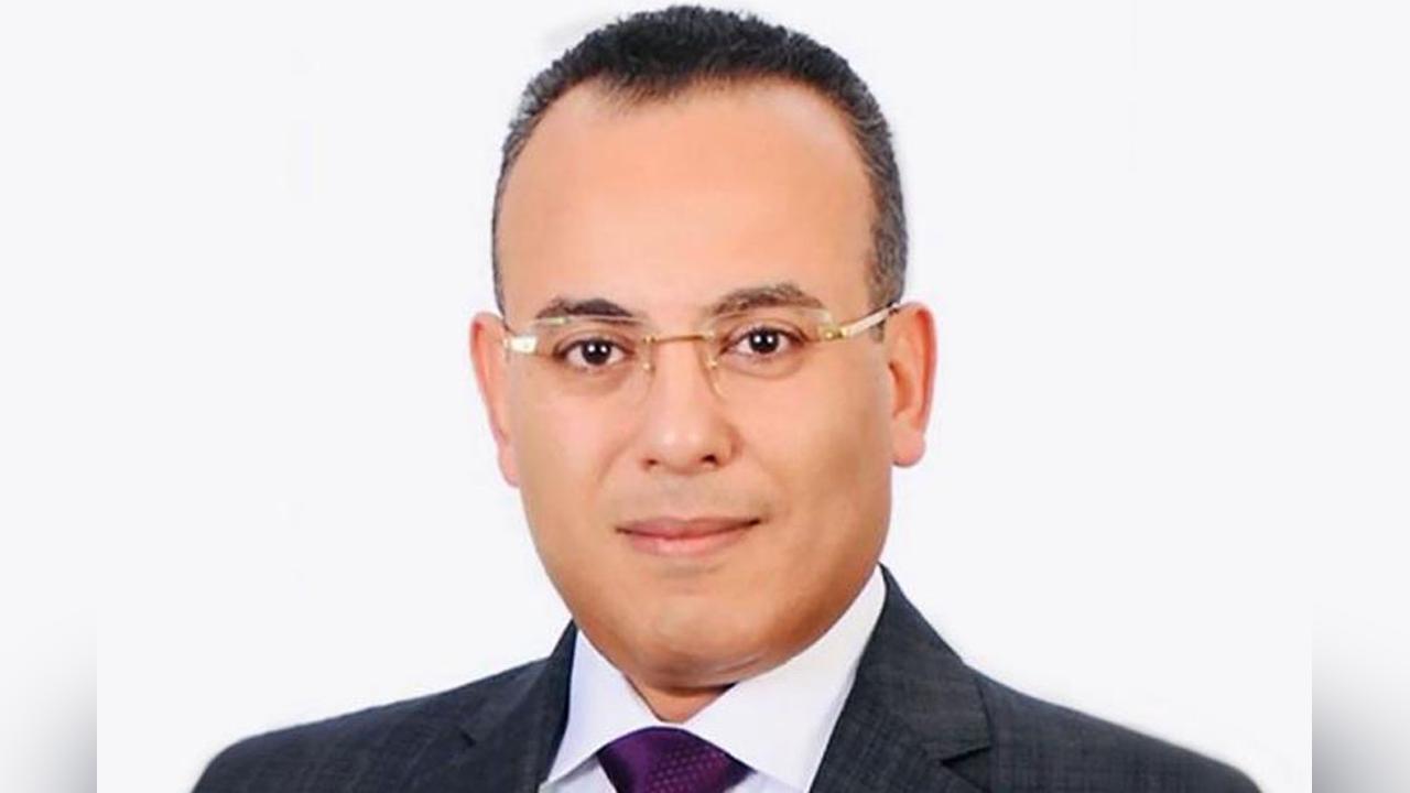 قرار جمهوري بتعيين أحمد فهمي المتحدث الرسمي باسم رئاسة الجمهورية سفيرا لدى المجر قرار جمهوري بتعيين أحمد فهمي المتحدث الرسمي باسم رئاسة الجمهورية سفيرا لدى المجر