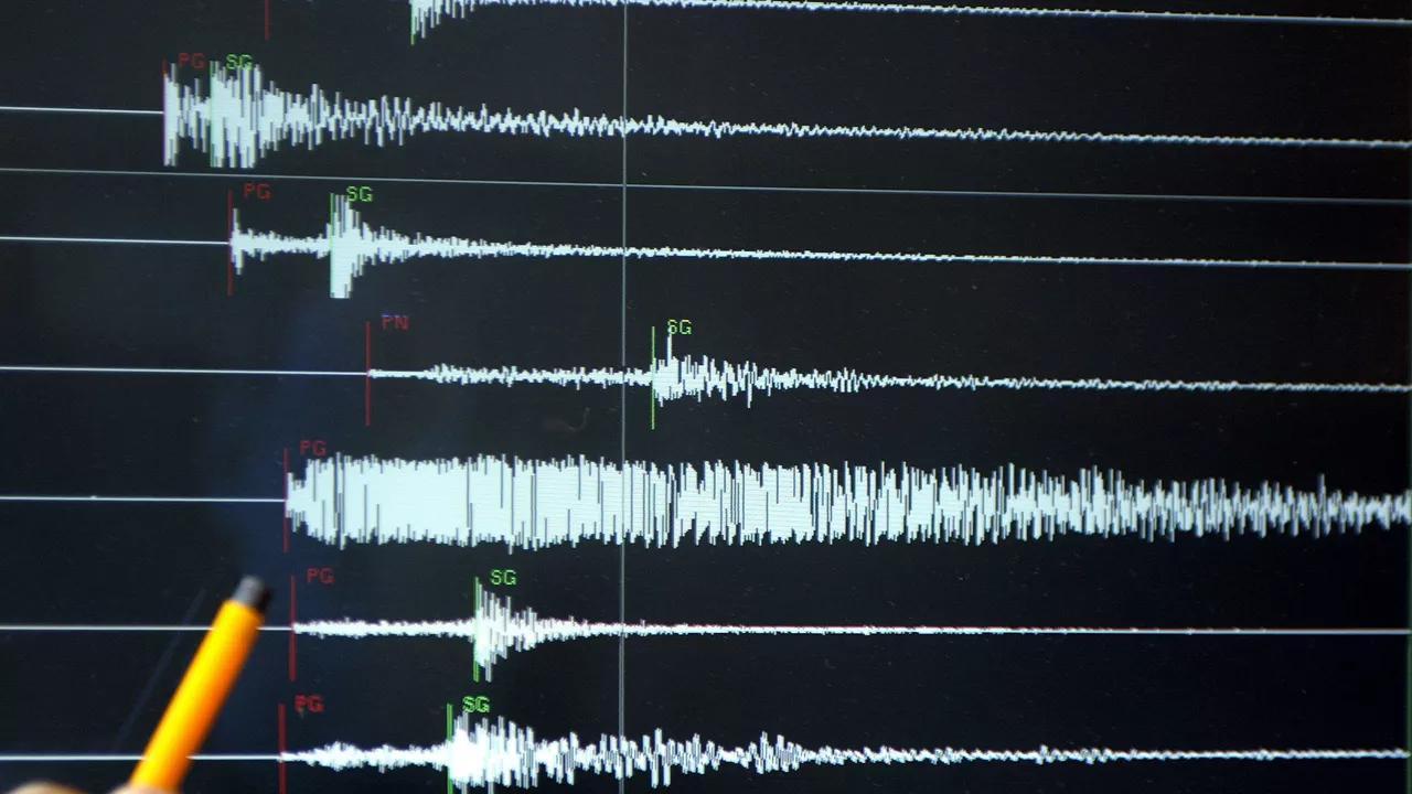 للمرة الثانية هذا الأسبوع... زلزال يضرب شمال مصر دون خسائر