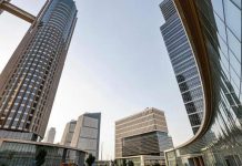 2360 شركة مصرية غادرت مصر للإمارات في 6 أشهر 2360 شركة مصرية غادرت مصر للإمارات في 6 أشهر