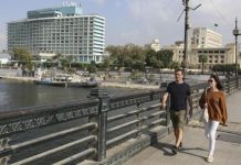 هدم مبانٍ جامعية وأندية على ضفاف نيل القاهرة بقرار “سيادي” هدم مبانٍ جامعية وأندية على ضفاف نيل القاهرة بقرار "سيادي"