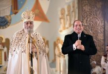 بحضور السيسي.. أجراس عيد الميلاد تدق في أكبر كاتدرائية بمصر بحضور السيسي.. أجراس عيد الميلاد تدق في أكبر كاتدرائية بمصر