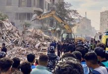 مصرع فتاة مصرية وإصابة 6 آخرين في انهيار عقار سكني بالبحيرة مصرع فتاة مصرية وإصابة 6 آخرين في انهيار عقار سكني بالبحيرة