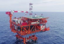 مصر تعلن كشفا نفطيا بمخزون متوقع 8 ملايين برميل مصر تعلن كشفا نفطيا بمخزون متوقع 8 ملايين برميل