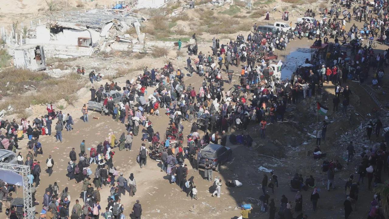 مبعوث ترامب يطالب مصر والأردن بتقديم بديل بعد رفضهما فكرة استقبال أهالي قطاع غزة مبعوث ترامب يطالب مصر والأردن بتقديم بديل بعد رفضهما فكرة استقبال أهالي قطاع غزة