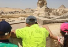 مصر تتوقع وصول 17 مليون سائح بنهاية العام المالي الجاري مصر تتوقع وصول 17 مليون سائح بنهاية العام المالي الجاري