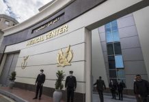 سياسيون يشتكون من الإهمال الطبي في سجون مصر سياسيون يشتكون من الإهمال الطبي في سجون مصر