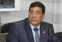 تجديد حبس الخبير الاقتصادي عبد الخالق فاروق و15 شاباً تجديد حبس الخبير الاقتصادي عبد الخالق فاروق و15 شاباً