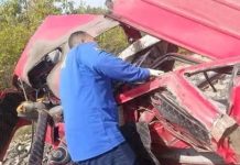 مصرع 8 وإصابة 12 في اصطدام قطار بمركبة ميني باص مصرع 8 وإصابة 12 في اصطدام قطار بمركبة ميني باص