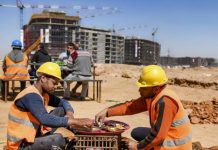 قانون العمل المصري… إصلاحات ناعمة وقبضة أمنية خشنة قانون العمل المصري... إصلاحات ناعمة وقبضة أمنية خشنة