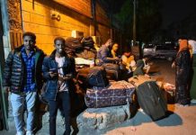 سودانيون عائدون من مصر… فرار من الغلاء رغم الحرب المستمرة سودانيون عائدون من مصر... فرار من الغلاء رغم الحرب المستمرة