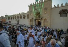 نازحون فلسطينيون في مصر يشكون ألم الغربة والخوف نازحون فلسطينيون في مصر يشكون ألم الغربة والخوف