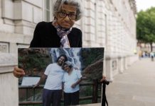 ليلى سويف.. الإضراب عن الطعام محطةً إضافية في سيرة النضال ليلى سويف.. الإضراب عن الطعام محطةً إضافية في سيرة النضال