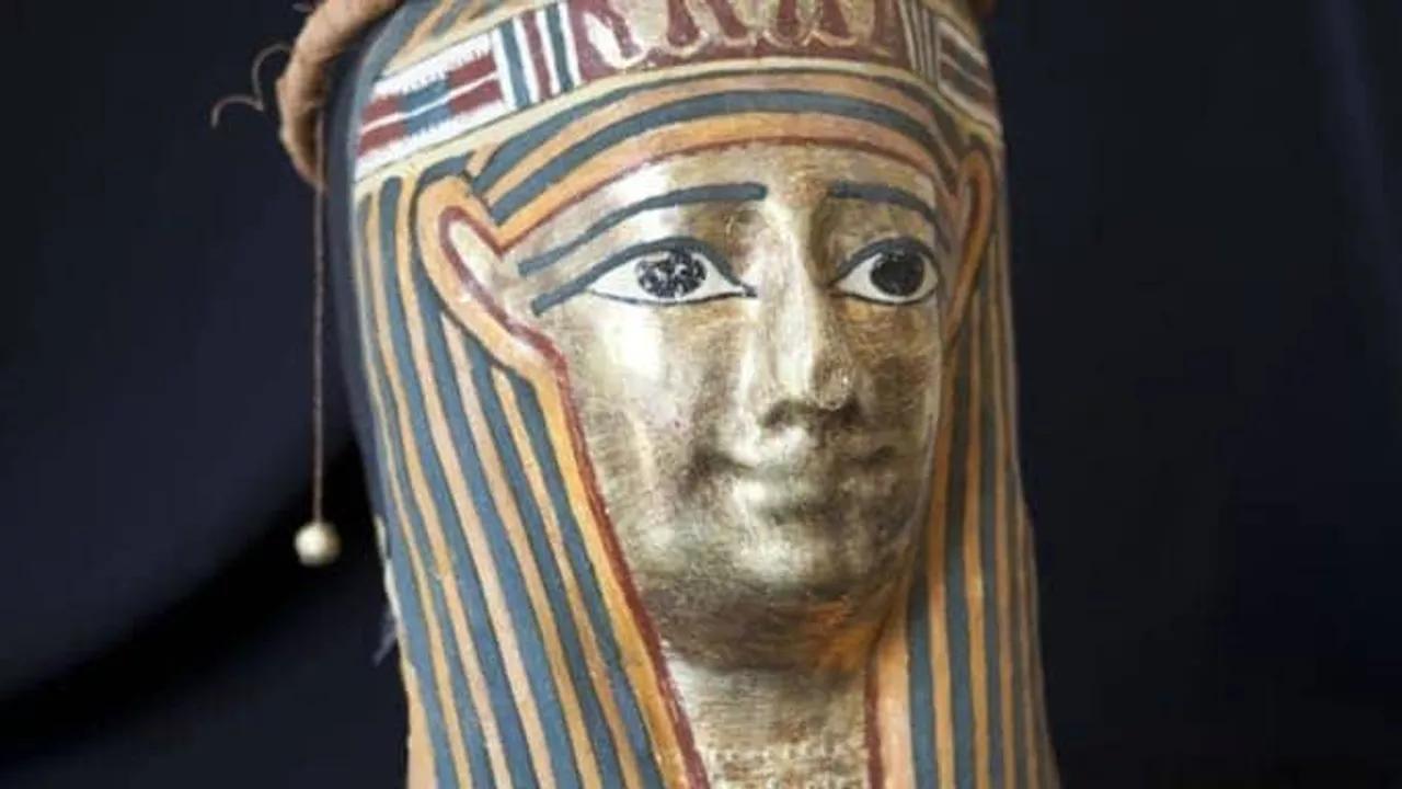 استعادة 13 قطعة أثرية مصرية من بريطانيا وألمانيا