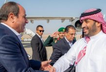 السيسي يبدأ زيارة إلى السعودية لعقد مباحثات مع ابن سلمان السيسي يبدأ زيارة إلى السعودية لعقد مباحثات مع ابن سلمان
