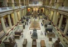 الكشف عن صهر إسورة أثرية عقب سرقتها من متحف وتوقيف المتهمين الكشف عن صهر إسورة أثرية عقب سرقتها من متحف وتوقيف المتهمين