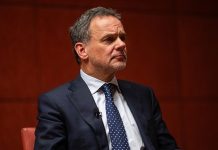 وزير خارجية هولندا يزور معبر رفح ويأمل بإعادة فتحه بالكامل وزير خارجية هولندا يزور معبر رفح ويأمل بإعادة فتحه بالكامل