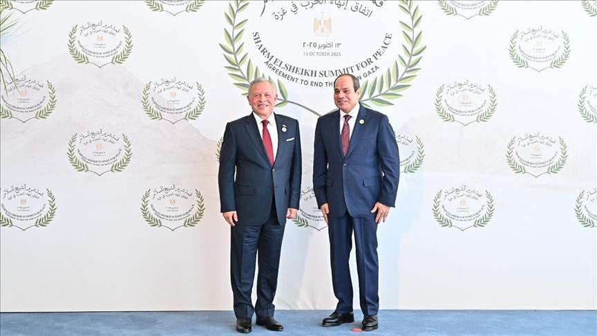 ملك الأردن: تلقيت تطمينات من قطر ومصر بتسليم حماس إدارة غزة ملك الأردن: تلقيت تطمينات من قطر ومصر بتسليم حماس إدارة غزة