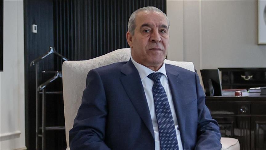 نائب رئيس فلسطين ومدير المخابرات يصلان القاهرة مساء الأربعاء نائب رئيس فلسطين ومدير المخابرات يصلان القاهرة مساء الأربعاء