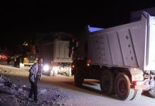 إسرائيل قد تسمح بمعدات مصرية إضافية للبحث عن الجثامين بغزة إسرائيل قد تسمح بمعدات مصرية إضافية للبحث عن الجثامين بغزة