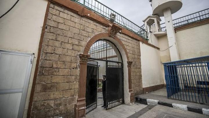 الإفراج عن سجناء سياسيين مقابل ملاحقة آخرين وتأجيل محاكماتهم الإفراج عن سجناء سياسيين مقابل ملاحقة آخرين وتأجيل محاكماتهم