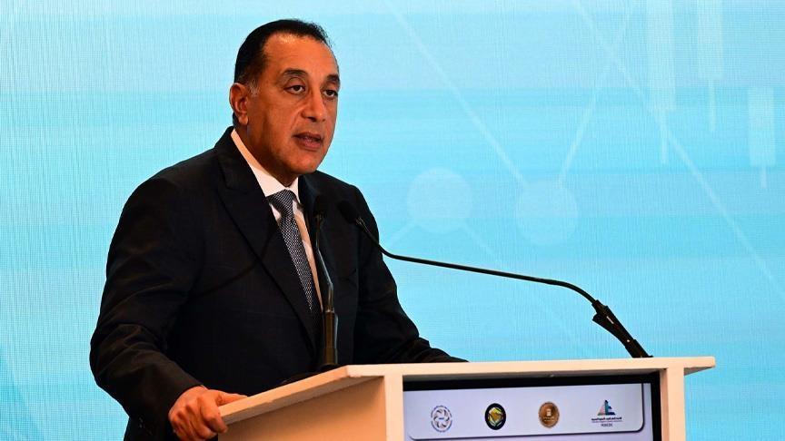 رئيس وزراء مصر يدعو لزيادة الاستثمارات الخليجية في البلاد رئيس وزراء مصر يدعو لزيادة الاستثمارات الخليجية في البلاد