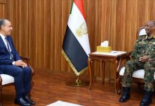 البرهان يبحث مع وزير الخارجية المصري الأوضاع في السودان البرهان يبحث مع وزير الخارجية المصري الأوضاع في السودان