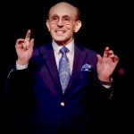 للمرة الثانية خلال شهور.. تعرض الفنان محمد صبحي لأزمة صحية للمرة الثانية خلال شهور.. تعرض الفنان محمد صبحي لأزمة صحية