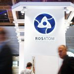 غروسي يحضر حفل تركيب مفاعل محطة الضبعة النووية غروسي يحضر حفل تركيب مفاعل محطة الضبعة النووية