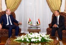 مصر والأردن يبحثان مشروع القرار الأمريكي بشأن غزة مصر والأردن يبحثان مشروع القرار الأمريكي بشأن غزة