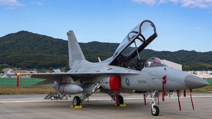 القاهرة تقترب من صفقة مقاتلات كورية تنافس F-16 الأميركية القاهرة تقترب من صفقة مقاتلات كورية تنافس F-16 الأميركية