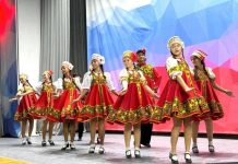 برعاية مصرية.. كرنفال روسي في عيد الوحدة برعاية مصرية.. كرنفال روسي في عيد الوحدة