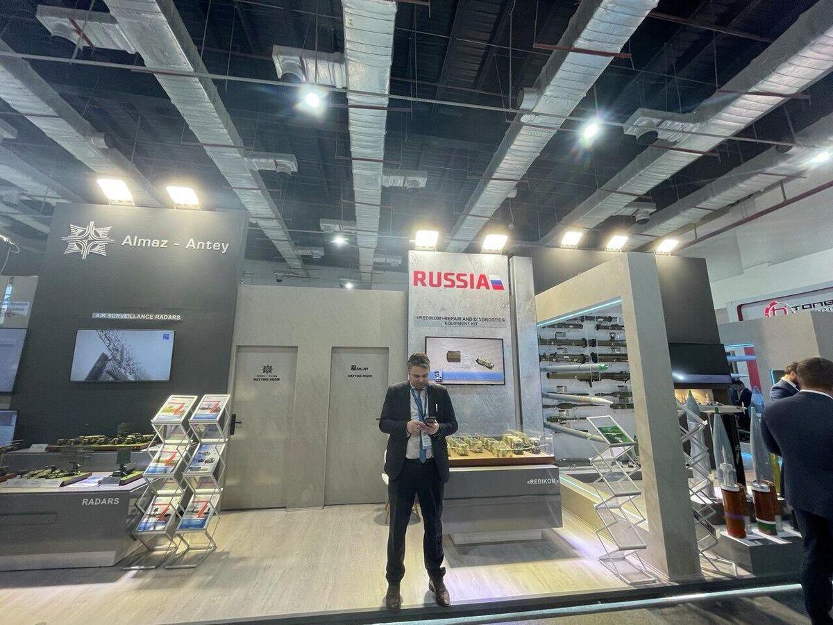 انطلاق فعاليات اليوم الثالث لمعرض إيديكس بإقبال جماهيري متزايد انطلاق فعاليات اليوم الثالث لمعرض إيديكس بإقبال جماهيري متزايد