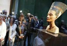 مصر لا تتوقف عن المطالبة بآثارها التي خرجت بشكل مشكوك في صحته مصر لا تتوقف عن المطالبة بآثارها التي خرجت بشكل مشكوك في صحته