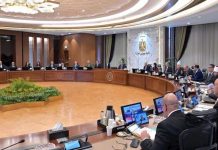 الحكومة تحسم الجدل بشأن بيع المطارات المصرية ضمن برنامج الطروحات الحكومة تحسم الجدل بشأن بيع المطارات المصرية ضمن برنامج الطروحات