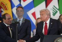 ترامب: الرئيس المصري صديقي وأرغب في استضافته ترامب: الرئيس المصري صديقي وأرغب في استضافته