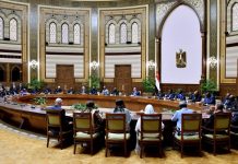 السيسي يؤكد التزام مصر بدعم الاستقرار في أفريقيا خلال منتدى روسيا-افريقيا السيسي يؤكد التزام مصر بدعم التنمية والاستقرار في أفريقيا خلال منتدى "الشراكة الروسية الأفريقية"