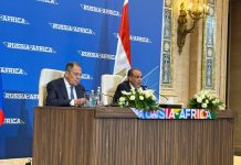 لافروف وعبد العاطي يعقدان مؤتمرا صحفيا عقب المؤتمر روسيا-افريقيا لافروف وعبد العاطي يعقدان مؤتمرا صحفيا عقب المؤتمر روسيا-افريقيا